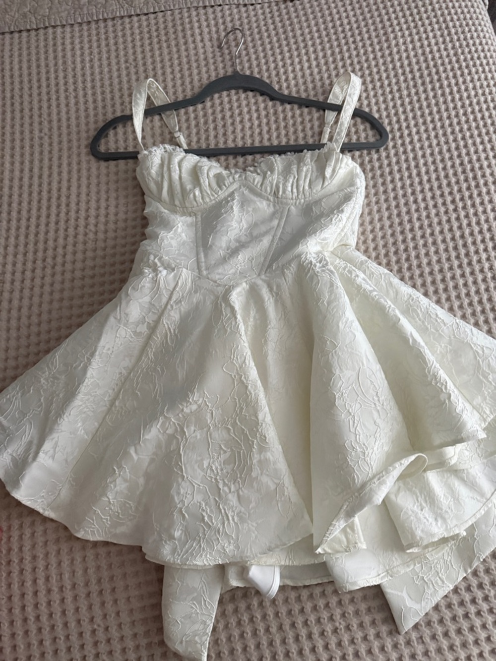 Baby Boo Play Suit with Bow Size Small NWT
